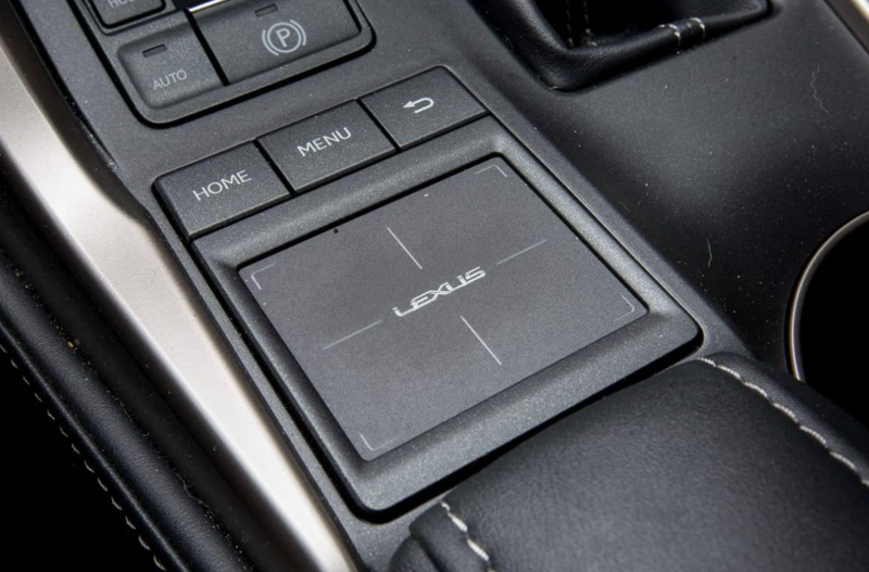 Lexus RC | 2014 t/m 2018 | CarPlay & Android Auto Box | Kleine touchpad-8